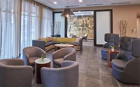 Courtyard By Marriott Petoskey At Victories Square